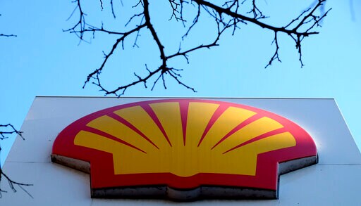 Contractor Quitting Puts Shell in Spotlight over Climate