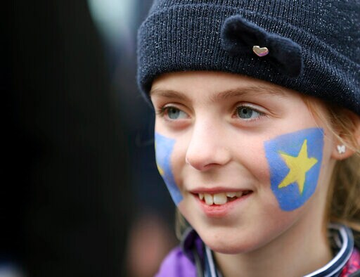 Brexit Options: Stick Close to EU, Crash Out, Think again