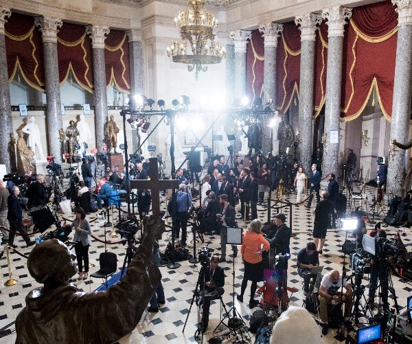 On Eve of Impeachment Verdict, Trump Tees Up State of Union