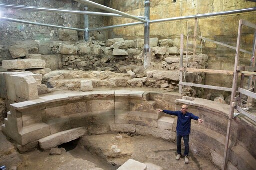 Roman Theater Uncovered at Base of Jerusalem's Western Wall