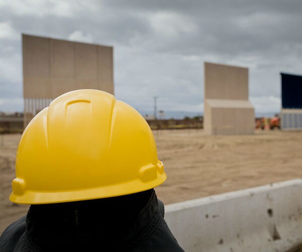 Report: Trump to Visit Border Wall Prototypes