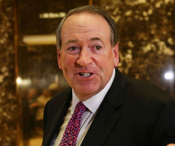 Mike Huckabee: Trump Erred, But It's Good He Cleaned Up His Mess