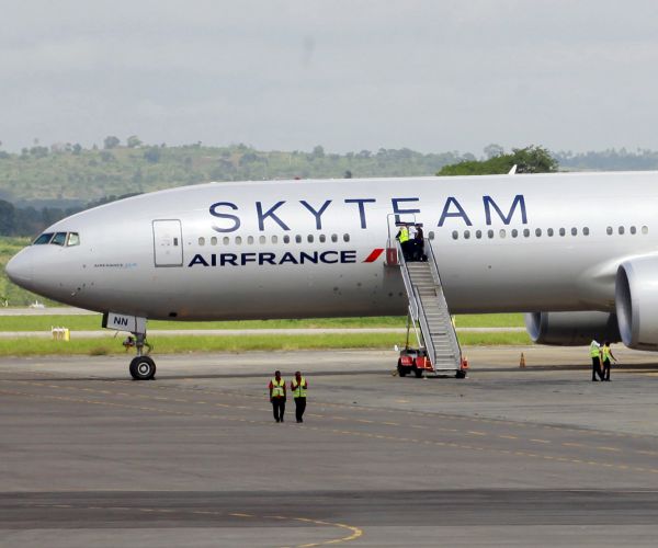 Air France Flight Hoax: Suspicious Device Made of Cardboard Grounds Plane