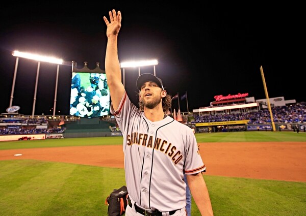 Bumgarner, Giants Beat KC 3-2 to Win World Series