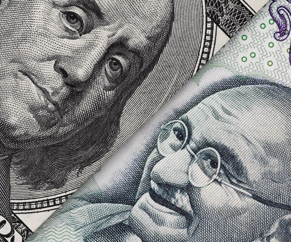 RBI Buys $30B of US Dollars, Ends Up Supporting Debt Market