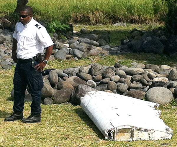 Mysterious Plane Wreckage Sparks Flight MH370 Speculation