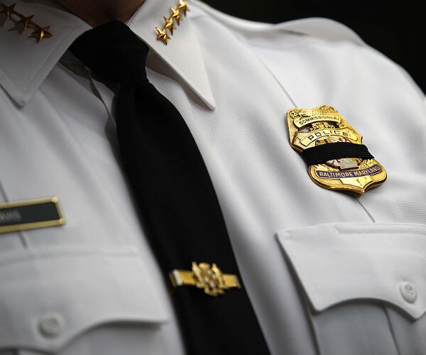 802 More Police Officers to Be Hired by Grant Money