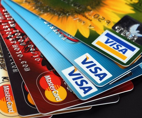 Visa, Mastercard to Hike Merchants' Credit Card Fees