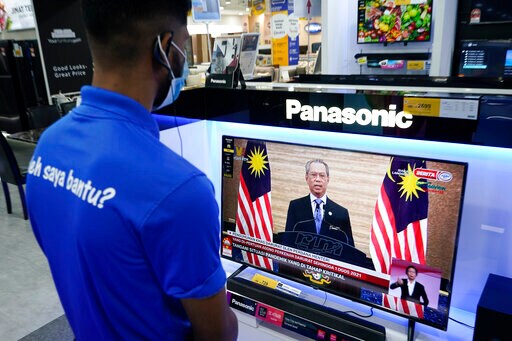 Malaysia under Virus Emergency in Reprieve for Embattled PM