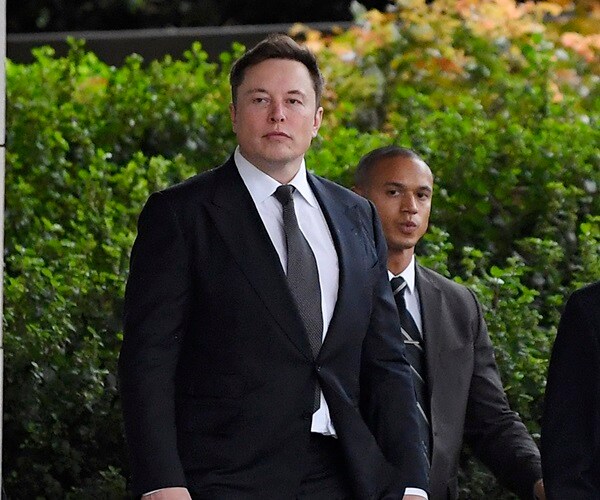 Elon Musk, at Defamation Trial, Blames 'Pedo Guy' Tweet on Overwork
