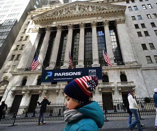 Wall Street Gains on Iran Ceasefire Speculation