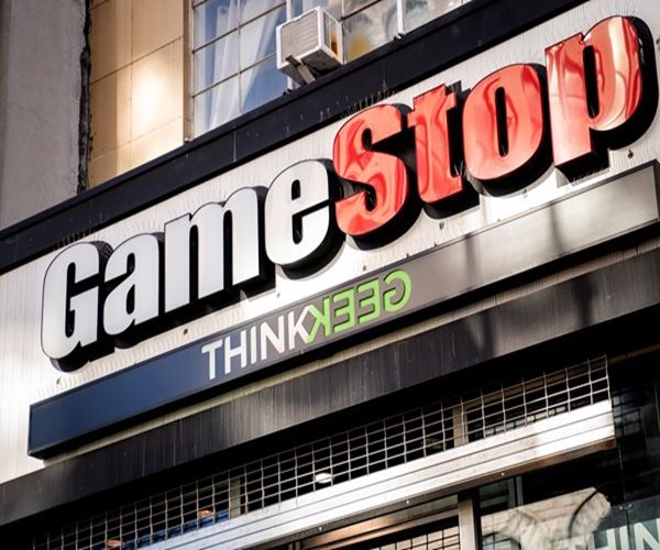 Meme Stocks Get Lift From Wall Street as Day Traders Stand Down