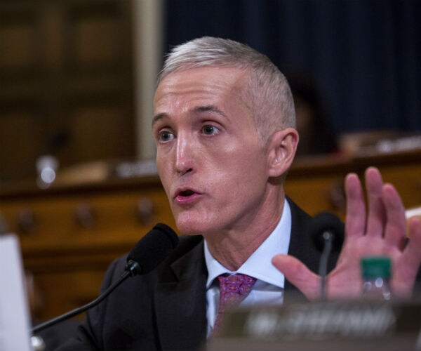 WashPost Praises Gowdy, Blasts Republican 'Weaklings'
