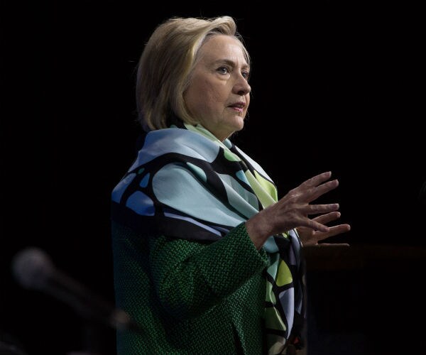 Hillary Clinton Endorses Nevada Gov. Candidate in Robocall