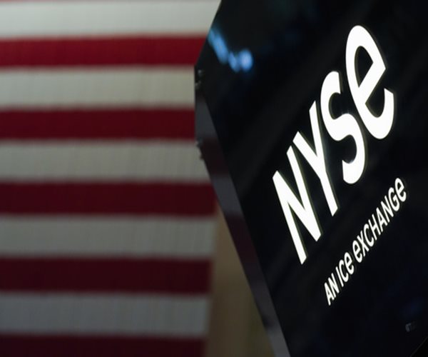 Wall Street Climbs Ahead of US GDP Data