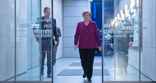 Merkel Defends Coalition Deal against Critical Party Members