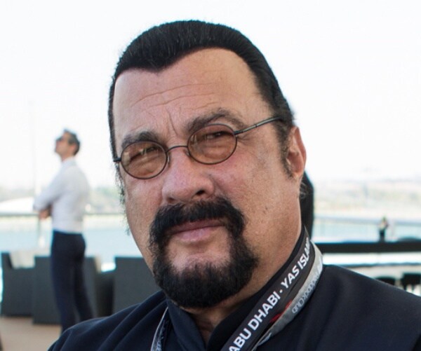 Steven Seagal on Russian Invasion of Ukraine: 'I Look at Both as One Family'