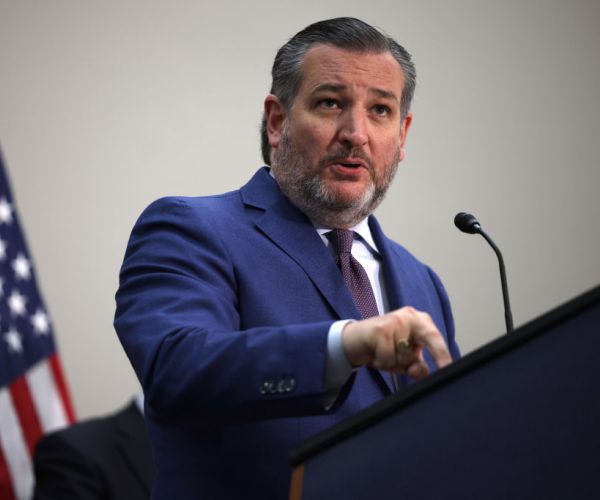 Sens. Cruz, Hagerty Arrive in Israel to Show GOP Support For Country's Security