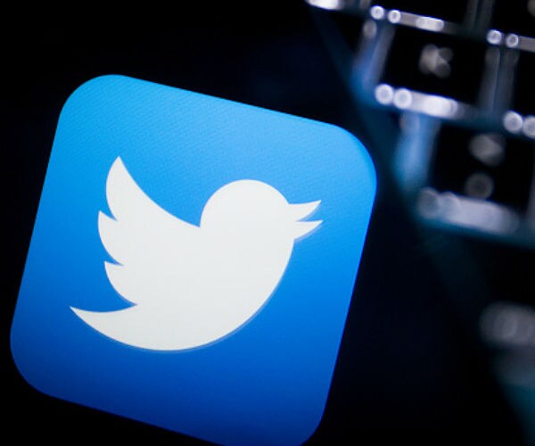 Man Charged With Seizure-causing Tweet to Newsweek Reporter