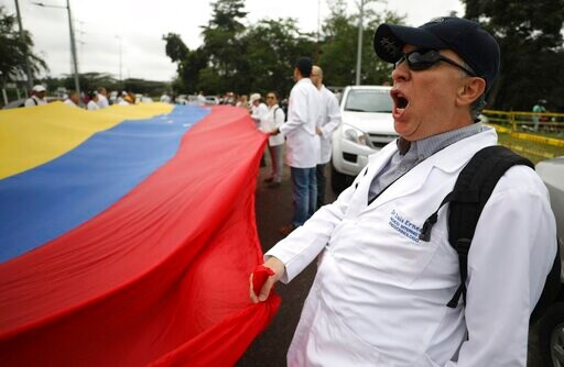 Doctors Demand Humanitarian Aid be Allowed into Venezuela