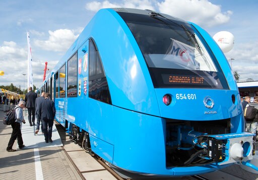 Hydrogen-powered Trains to Run on German Rails from 2021