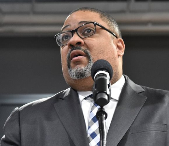 JPMorgan Seeks Files From DA Bragg in Epstein Case