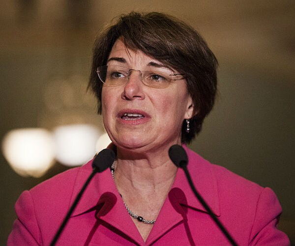 Klobuchar: Bump Stock Legislation Necessary After Vegas Massacre