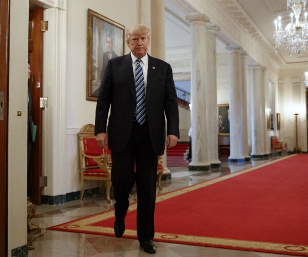 Trump to Host Canadian Prime Minister on Monday