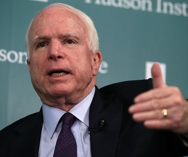 McCain: Stock Plunge Will Hurt Democrats in Presidential Election