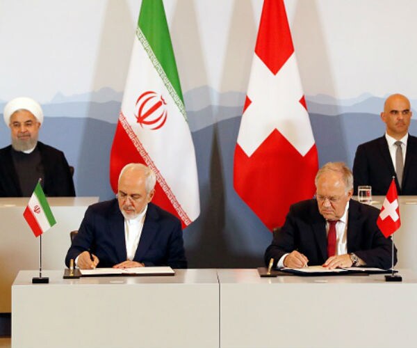 US Sidelined as Five Powers Set to Give Iran New Assurance