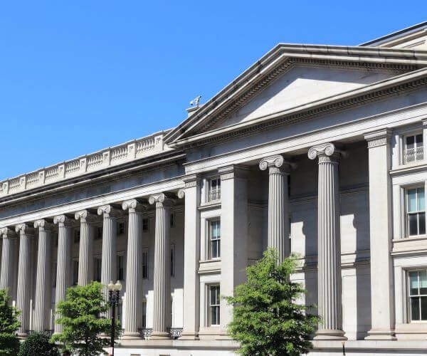 Treasury Yields Tumble as Evergrande Fears Boost Safe-Haven Appeal