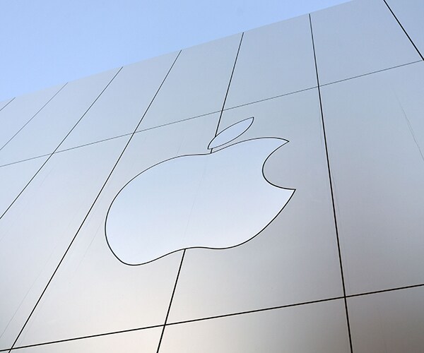 Apple iOS 12 Delays New Features to Focus on Reliability: Report