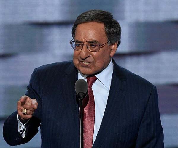 Panetta: Trump Shouldn't Surround Himself With 'Yes-Men' at NSC