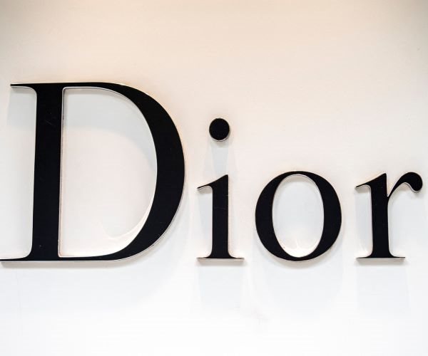 LVMH Beats Expectations Despite China Drag on Sales