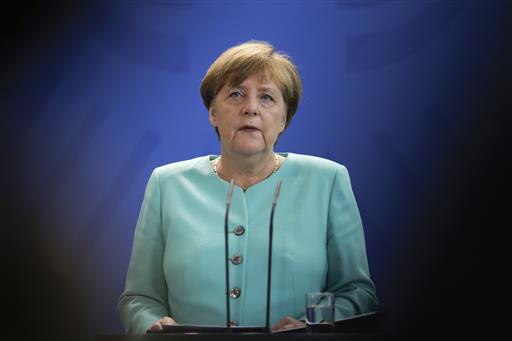 Germany's Merkel at Center Stage as EU Faces Brexit Fallout