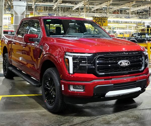 US Probes 1.3M Ford F-150 Trucks Over Gear Shift