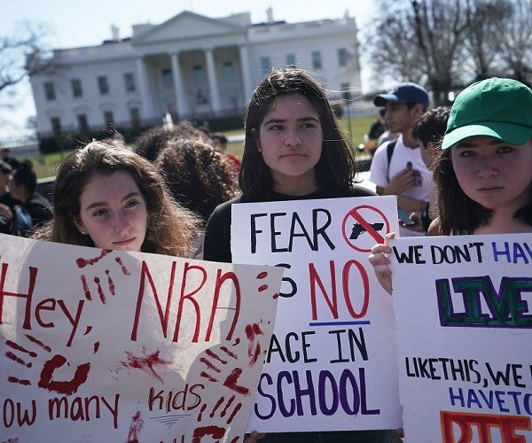 Guns, Immigration Not as Easy to Legislate as Polls Suggest