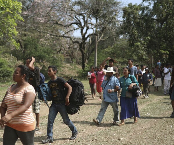 Migrant Caravan Scraps Plan to Travel to US Border