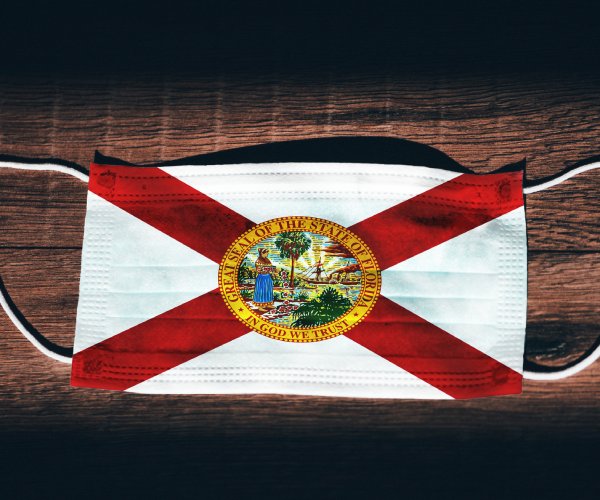 mask with florida state flag