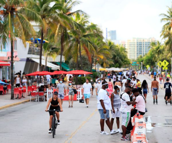 16 States Hit Record High Coronavirus Numbers Going Into July 4th Weekend