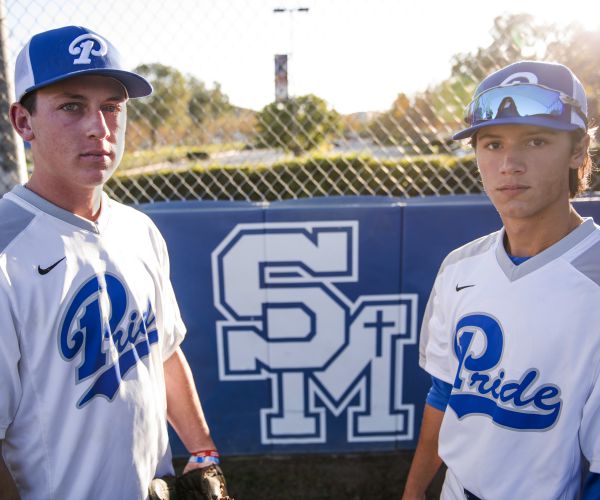 California Teens Save Passengers From Burning Car