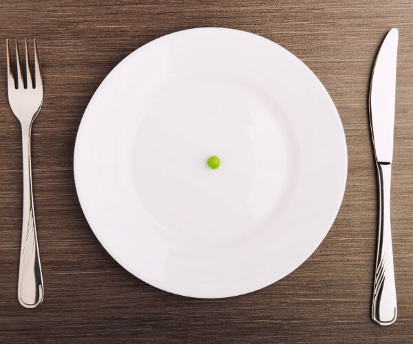 This Simple Step Combats Overeating