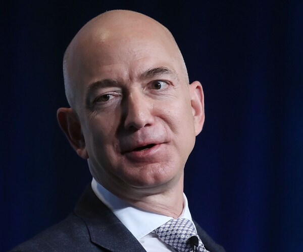 IPS Report: Bezos, Musk Among Billionaires Gaining Net Worth in Pandemic