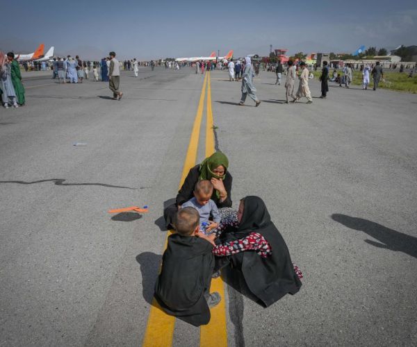 US Troops Kill 2 Armed Men At Kabul Airport Amid Chaotic Evacuations