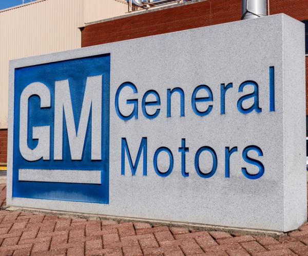 GM to Invest $2 Billion to Build Electric Vehicles in Tennessee