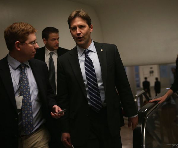 Sasse Reports Security Issues Following WikiLeaks Criticism 