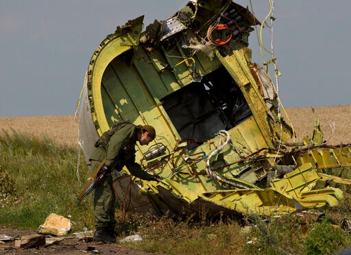 Dutch, Russia in Talks about Responsibility in MH17 Downing