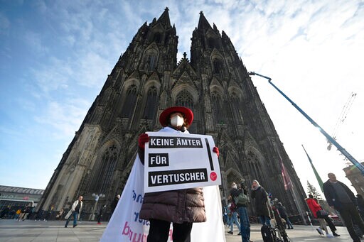 German Catholic Official Leads Penance Service on Sex Abuse