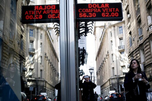 Restrictions on Hard Currency Take Effect in Argentina.