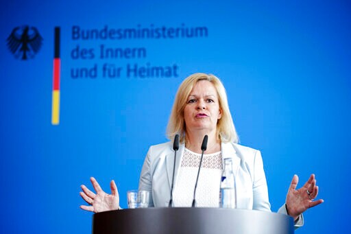 Germany Eases Path to Permanent Residency for Migrants